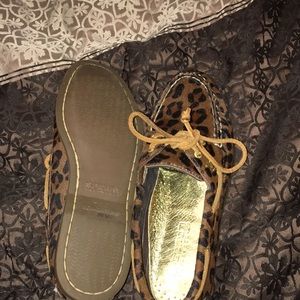 Cheetah print Sperry’s